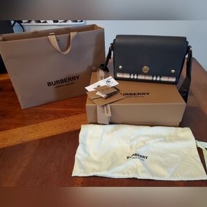 Burberry LL MD NOTE VVC